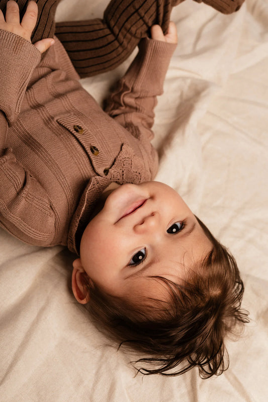 Avusy - Peach Almond