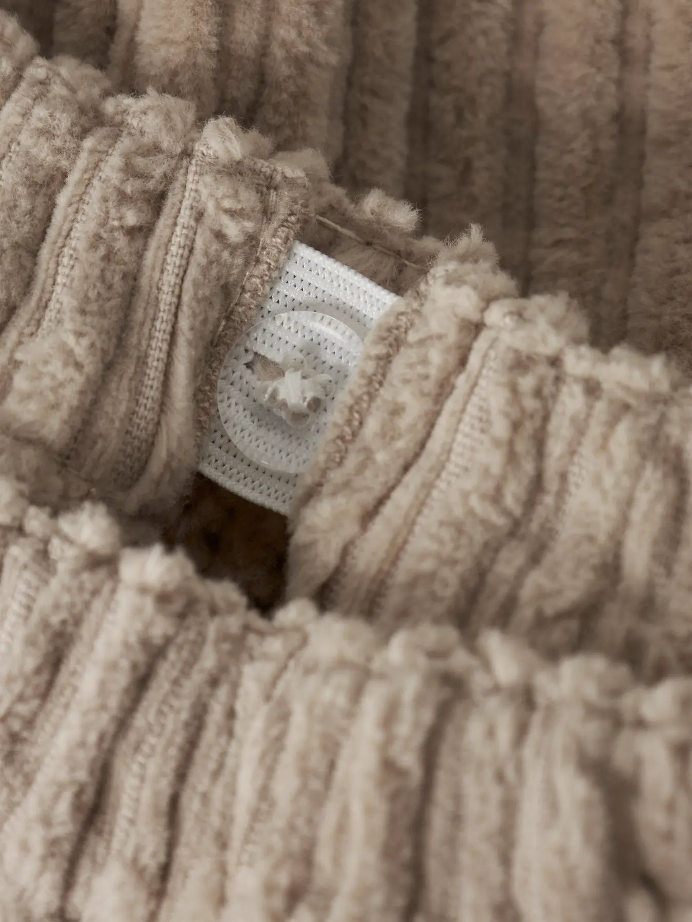 NbmRaul Loose Cord Pant